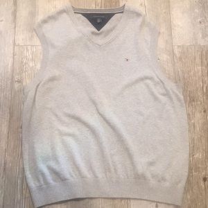 Tommy Hilfiger sweater vest xl